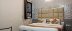 Hotel Clink Residency by ADB Rooms