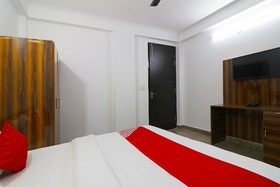 Hotel Diamond Inn by OYO Rooms