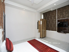 Hotel Diplomat Regency by OYO Rooms