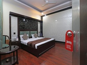 Hotel Excellent by OYO Rooms