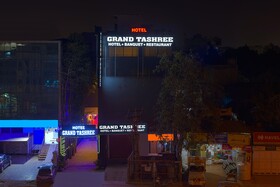 Hotel Grand Tashree