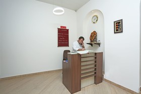 Hotel Green Castle by OYO Rooms
