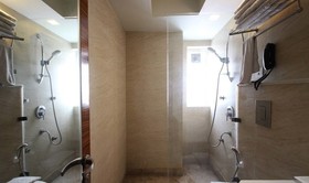 Hotel Ivory 32
