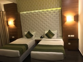 Hotel Ivory 32