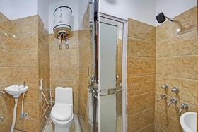 Hotel Krishna Stays by Oyo Rooms