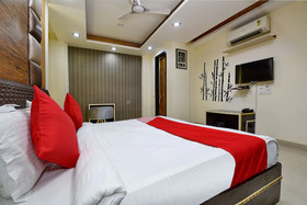 Hotel Manzil by OYO Rooms
