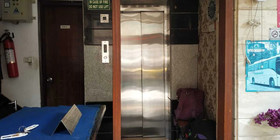 Hotel Metro Plaza by ADB Rooms