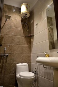 Hotel Metro Tower