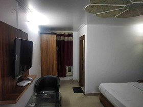Noratan Palace by ADB Rooms