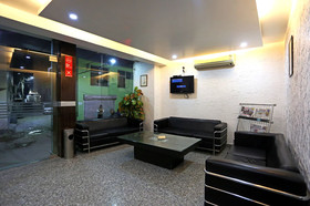 Noratan Palace by OYO Rooms