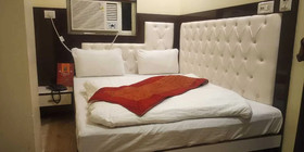 Hotel Olive International by ADB Rooms