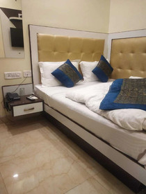 Hotel Olive International by ADB Rooms