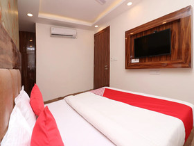 Hotel Olivia Inn by OYO Rooms