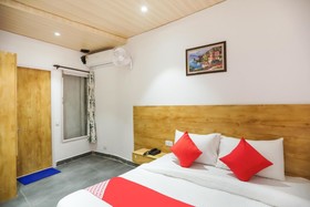 Hotel Orchid Blu by OYO Rooms