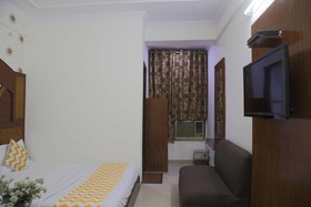 Hotel Pallvi Palace by FabHotels