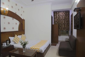 Hotel Pallvi Palace by FabHotels
