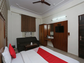 Hotel Pallvi Palace by OYO Rooms