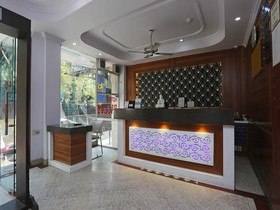 Hotel Pallvi Palace by OYO Rooms