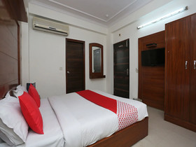 Hotel Pallvi Palace by OYO Rooms