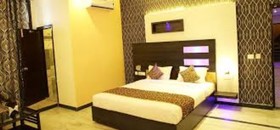 Hotel R Inn Delhi