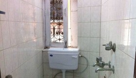 Hotel Roadway Inn Delhi by Goroomgo