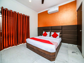 Hotel Royal Town By OYO Rooms