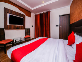 Hotel Royal Town By OYO Rooms
