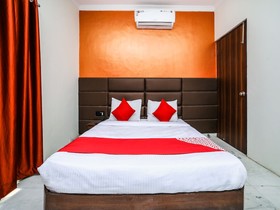 Hotel Royal Town By OYO Rooms