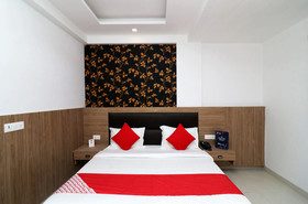 Hotel Salt By OYO Rooms