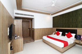 Hotel Salt By OYO Rooms