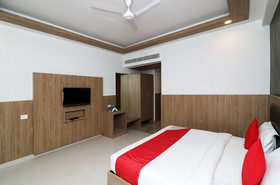Hotel Salt By OYO Rooms