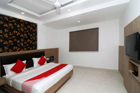 Hotel Salt By OYO Rooms