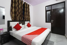 Hotel Signature Village by OYO rooms