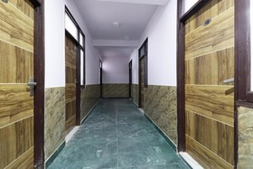 Hotel Signature Village by OYO rooms