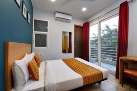 Super Townhouse Hotel Silver Saffron
