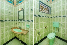 Hotel Silver Tree by OYO Rooms