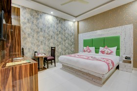 Hotel Smart Signature