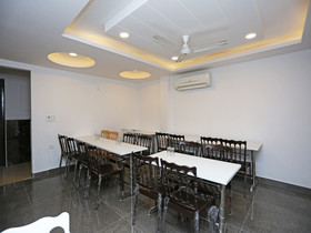 Hotel Smart Stay by OYO Rooms