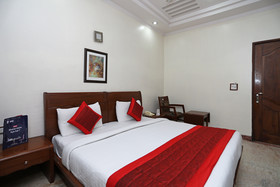 Hotel Sun City by OYO