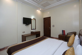 Hotel Sun City by OYO