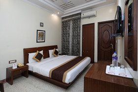 Hotel Sun City by OYO