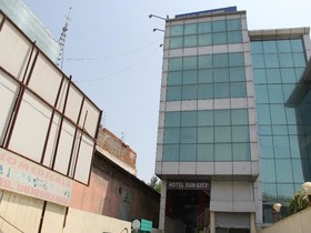Hotel Suncity Inn