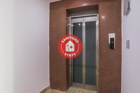 Hotel Taj Home Stay by OYO Rooms