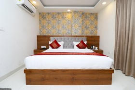 Hotel The Glory