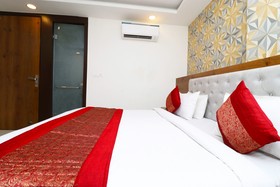 Hotel The Glory