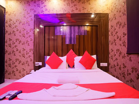 Capital O 47820 Luxury Stay