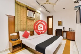 Hotel Tjs Royale by OYO Rooms