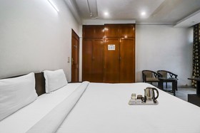 Hotel Vm Residency by OYO