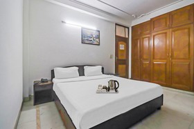 Hotel Vm Residency by OYO
