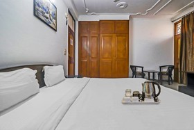 Hotel Vm Residency by OYO